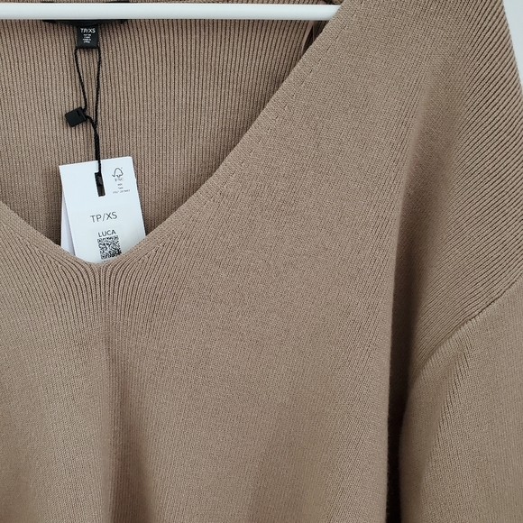 BNWT Dynamite Puff Sleeve Sweater. - Picture 3 of 4